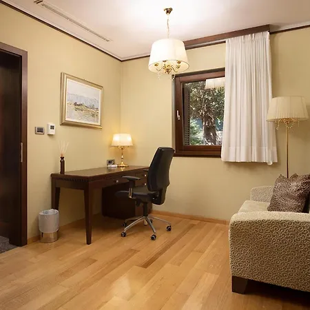 3 Bedroom Awesome In * 파자나