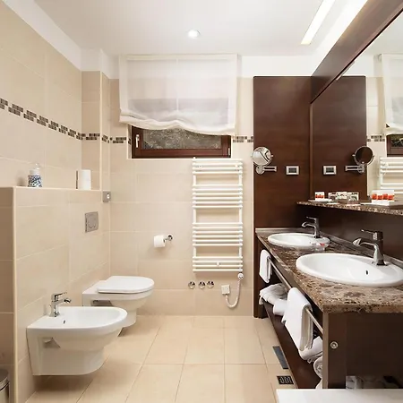 3 Bedroom Awesome In * 파자나