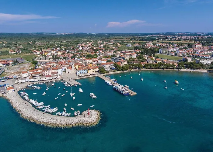 펜션 3 Bedroom Awesome In